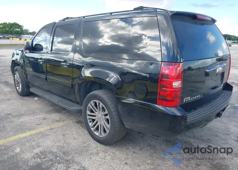 2010 Chevrolet Suburban 1500 Lt1 z USA, uszkodzony, nr VIN 1GNUCJE06AR185442